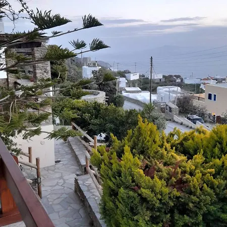 νησώκατοικία με εκπληκτική θέα/ ηλιοβασίλεμα.