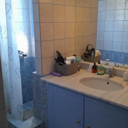 Vakantiehuis νησώκατοικία με εκπληκτική θέα/ ηλιοβασίλεμα. *