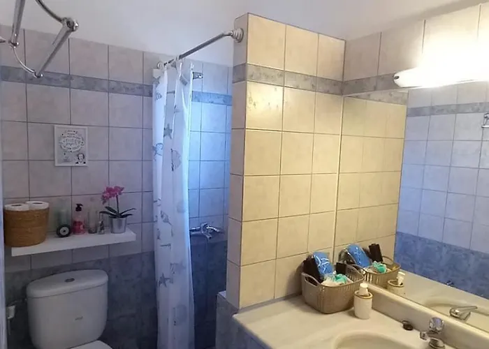 νησώκατοικία με εκπληκτική θέα/ ηλιοβασίλεμα. Сasa de vacaciones Batsi