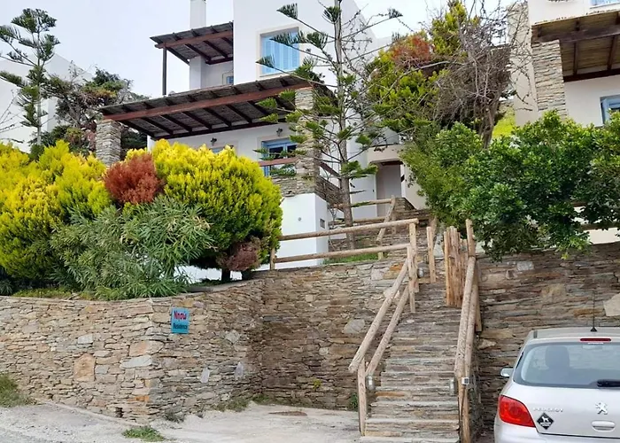 νησώκατοικία με εκπληκτική θέα/ ηλιοβασίλεμα. *