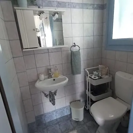 νησώκατοικία με εκπληκτική θέα/ ηλιοβασίλεμα.