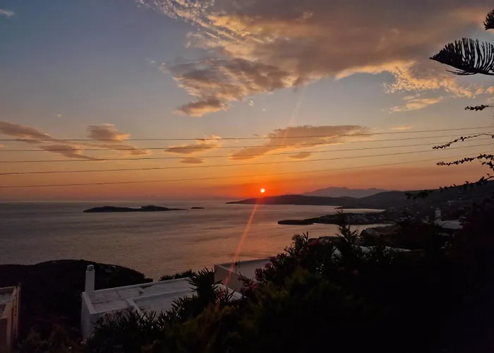 νησώκατοικία με εκπληκτική θέα/ ηλιοβασίλεμα.
