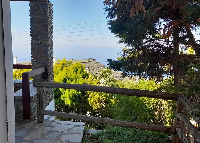 νησώκατοικία με εκπληκτική θέα/ ηλιοβασίλεμα. Μπατσί