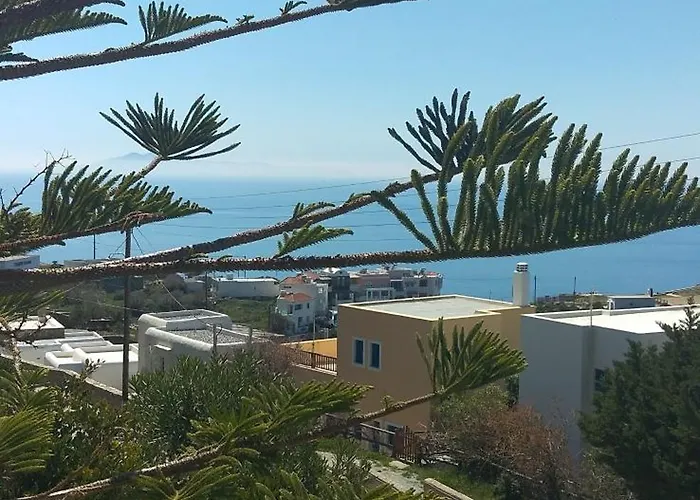 νησώκατοικία με εκπληκτική θέα/ ηλιοβασίλεμα. * Μπατσί