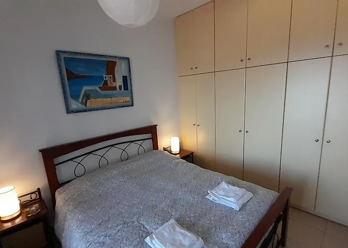 νησώκατοικία με εκπληκτική θέα/ ηλιοβασίλεμα. * Μπατσί