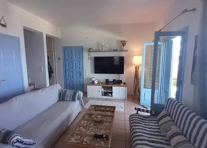 νησώκατοικία με εκπληκτική θέα/ ηλιοβασίλεμα.